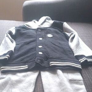 Kenneth Cole Black and Gray Hooded Jacket with Pants Set
